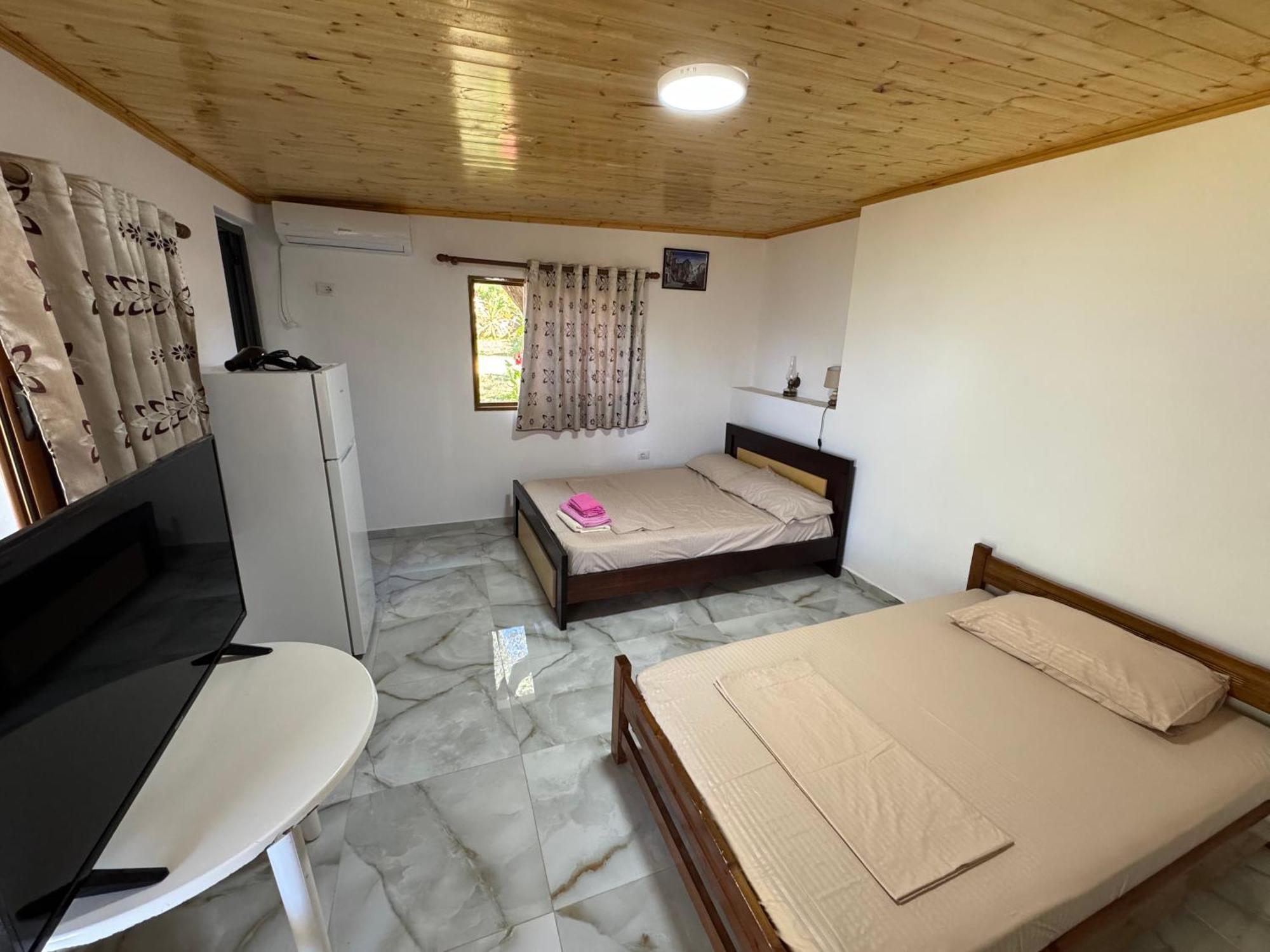 Oni Apartments Ksamil Eksteriør bilde